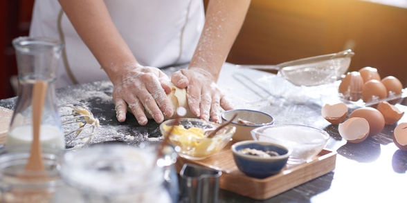 Cooking class nelle Langhe con cena a Barolo 2026